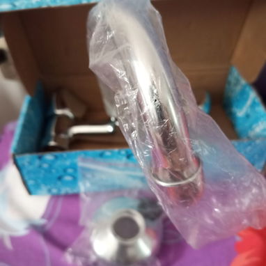 Llave mezcladora con salida a la pared - 2/2