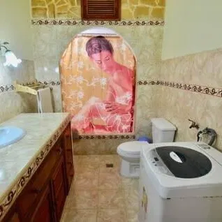Venta de apto de 5/4 en Vedado,Plaza - 7/8