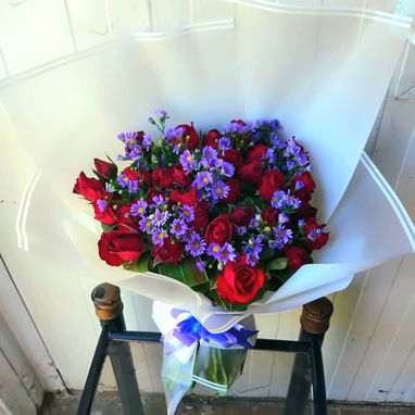 Flores - 8/10