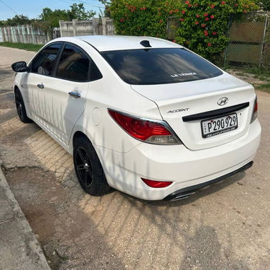 Wa.me/56525031 HYUNDAI ACCENT 2015 🦈 — ¡AUTOMÁTICO, MOTOR NUEVO Y MÚSICA A FULL   ¡Un carro sumamente moderno, cómodo y - 5/5