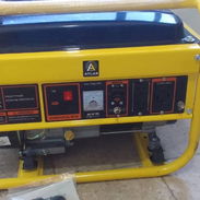 PLANTA ELÉCTRICA EN VENTA 4500 WATT - Img 56654632