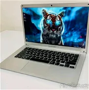 Laptop - Img 45799564