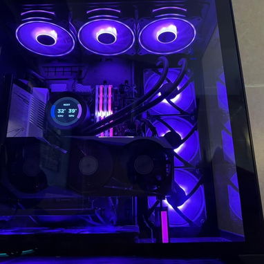 Buen precio con USD en mano me ajusto algo Vendo PC Completa - Img 123810180