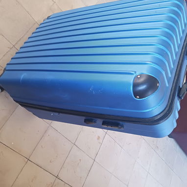 Vendo maleta con defectos menores (acepto transferencia) - 4/6