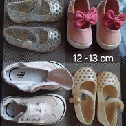 Zapatos para niñas. De uso en perfecto estado. 53574044 - Img 54839810