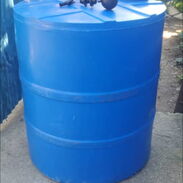 (🕋)(🕋)(🕋)Buenos tanques de agua 💧💧plastico de varios litros azules con transporte 🚛 - Img 43910537