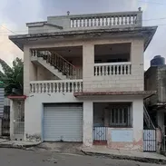 Venta de Casa [Dos en una propiedad] en San Anselmo 554 / Salvador y Cerezo, El Canal, Cerro, La Habana. - Img 54277226