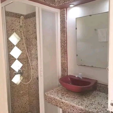 🏠 Casa De Renta En Guanabo. 👥Capacidad para 6 personas.💵 Precio: 80 usd por noche.📱 Reservas: +5355149761 - 5/9
