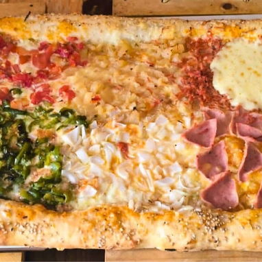 🎉🍕😋En RUTA/10 Pizzería te llevamos el gusto directamente a tu casa… - Img 119648445