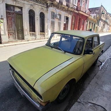 se vende Moskvich en buenas condiciones con motor de Moskvich. Se da con motor y piezas de repuesto Llamar 58873843 U - Img 123671847