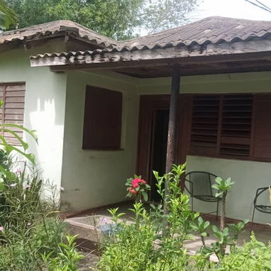 Venta de casa al lado de la forestal en mayari - 9/10