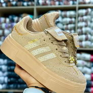 Hermosos tmeis dorados a la moda - Img 58097005