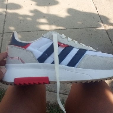 Tenis Adidas originales - Img 124143044