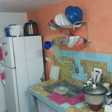 Vendó casa puerta calle en la Habana vieja,velen - 4/10