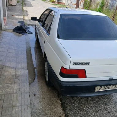 Peugeot 405 con motor HDI - Img 123389320