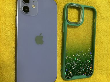 iPhone 12 Morado,el más lindo de todos,lo vendo o lo cambio por iPhone menor y vuelto solamente - Img main-image