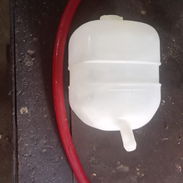 Pomo de Agua para Radiador con Manguera - Nuevo - Img 58219719
