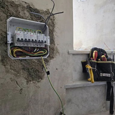 MYPIME ELECTRICISTA "C. RUEDA" SERVICIOS DE ELECTRICIDAD PARA PROYECTOS E INSTALACIONES A PARTICULARES Y ESTATALES - Img 119450942