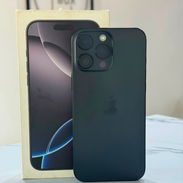 IPhone 16 Pro Max de 256 GB (Libre de Fábrica, 93% Batería) - Img 56389094