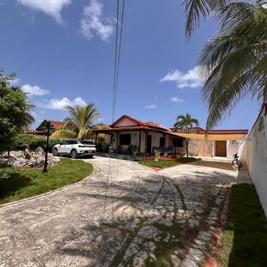 🏡✨ ¡Alquiler de hermosa propiedad ubicada en Santa Fé Playa✨🏡 - Img 118247301