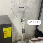 Ventilador recargable de pedestal Milexus - Img 58167569