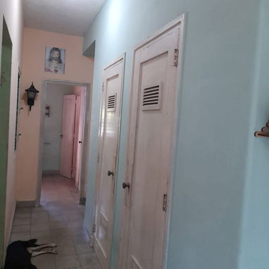 Excelente apto en el vedado oportunidad única - Img 122758800