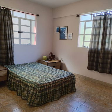 Ref#104 Ofertaaaa en el corazón del Vedado apto de 2 cuartos y 2 baños en perfecto estado a la venta! Inversión segura! - 4/10