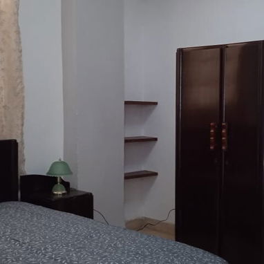 RENTA LINEAL POR 23 Y MALECÓN - 8/10