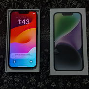 iPhone 14 128 GB Black en su caja impecable - Img 57264592