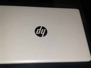 Se vende laptop HP de 10gen,, moderna del año 2020. Esta nueva se usó muy poco - Img 65854818