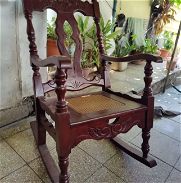Vendo pareja de sillones de madera preciosa - Img 45853110