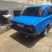 Se vende lada 1600 caja 4ta precio 7000 teléfono 53314836 - Img 55462644