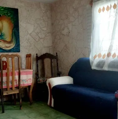 SE VENDE CASA INDEPENDIENTE EN GUANABO DE 4/4 3 BAÑOS 2 COCINAS PISCINA PEQUEÑA Y PATIO DE TIERRA AMPLIO - Img 96521100