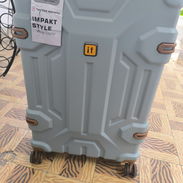Maleta 32kg expandible - Img 55821007