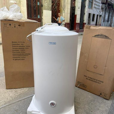 CALENTADOR ELÉCTRICO Y CLOSET"" - 2/4