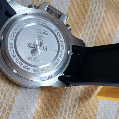Venta de reloj Invicta - Img 119730988