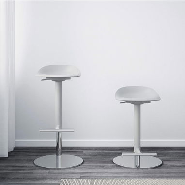 Banquetas giratorias IKEA - Img 123093935