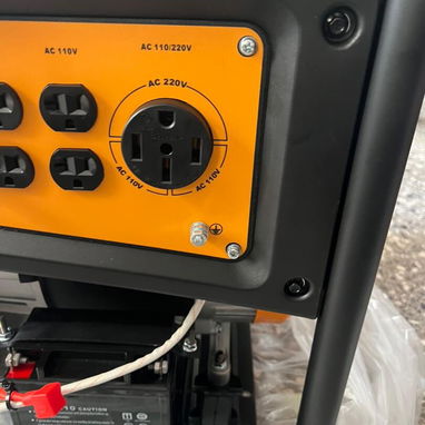 Planta eléctrica de 8500 watts 110 - 220 volt con la conversión echa a Gas de la calle con garantía nueva en caja - Img 124333907