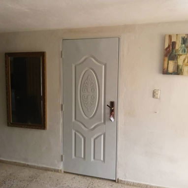 Se vende casa en el Lawton totalmente vacía - 3/10
