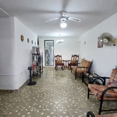 🏡Casa amplia de 3 habitaciones en el Chibás - 2/10
