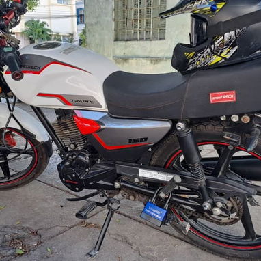Venta de Moto Marca Honda Traper - 3/5