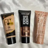 Vendo todo tipo de productos de belleza, maquillajes, skincare etc - Img 56291196