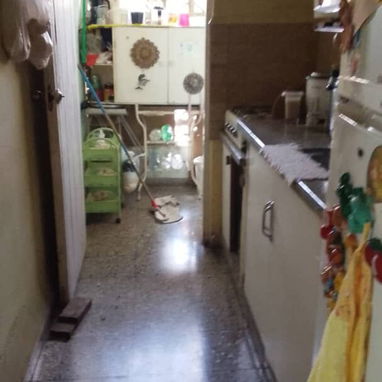 Apto 2do piso de 3/4 en playa con gas de la calle - 7/9