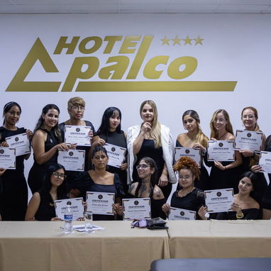 Cursos de Microblading, Micropigmentación, Pestañas, Masajes, Fotografía, Bioseguridad y más. - 7/9