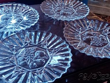 Platos de cristal antiguos. 500 cup c/u))) - Img main-image-45704125