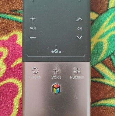 Control Remoto Táctil+Comando d Voz SAMSUNG - Img 52322668