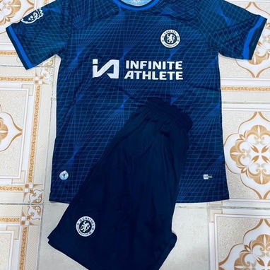 Uniformes d futbol versión aficionado - Img 122155306