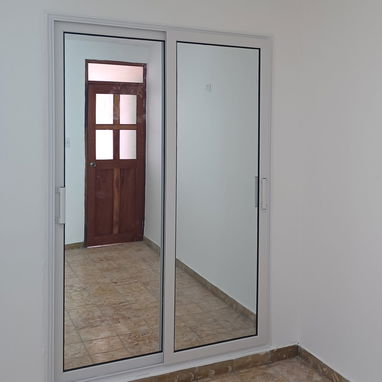 Marquetería de Aluminio y Cristal [ Puertas ,Ventanas ,Bajos de Mesetas ,Paños Fijos ,Mamparas de Baño entre otras cosas - 11/20