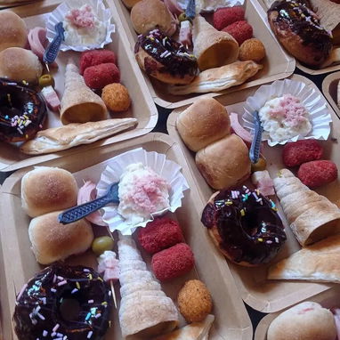 Combos de cake+ buffet +piñata para cumpleaños infantiles - Img 111425879