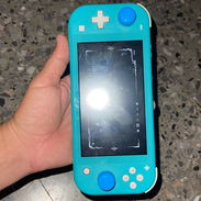 Nintendo Switch Lite Pirateada+Cargador Original+MicroSD 64gb - Img 56010455